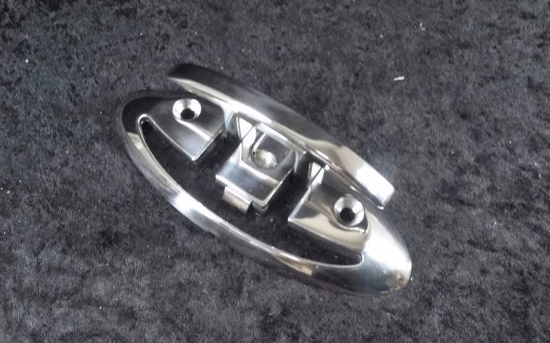 lot 200 image: Accon Cleat, 4 12 Folding-S