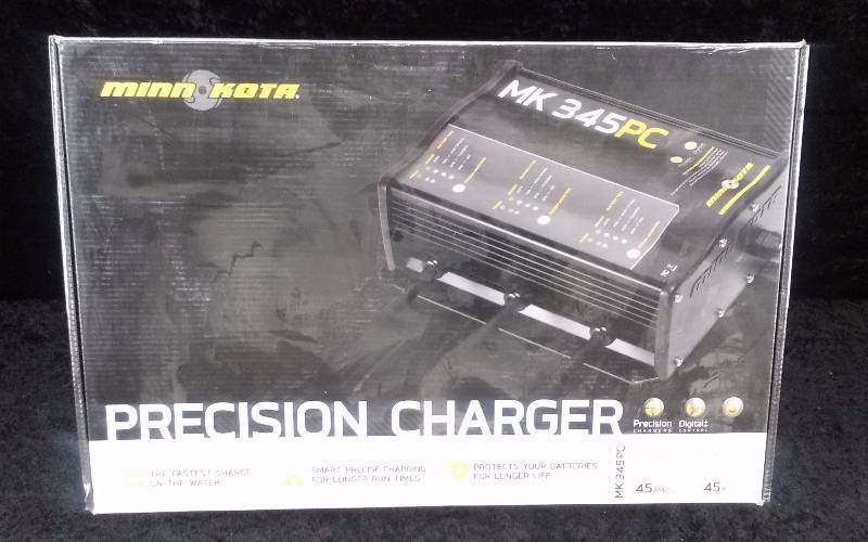 lot 237 image: MinnKota MK345PC Precision Charger, Digital Controlled, 3 Banks