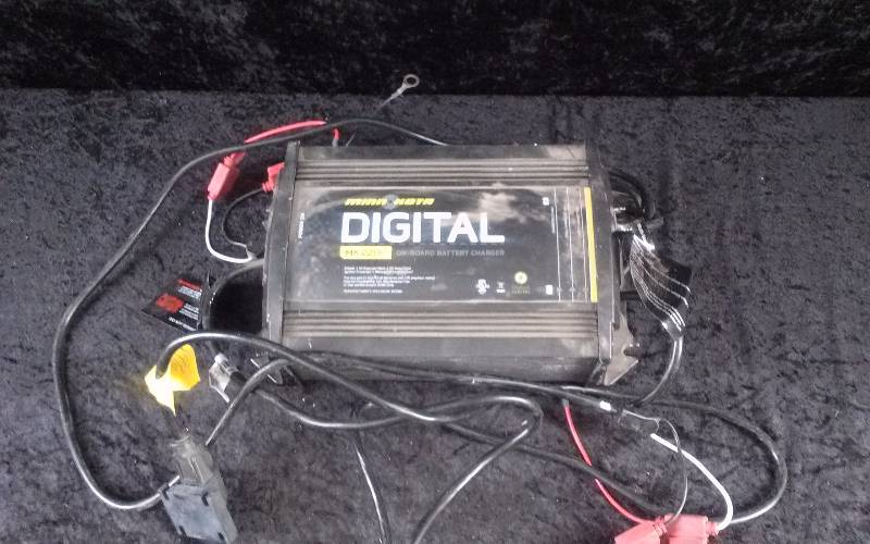 lot 239 image: MinnKota MK220D On-Board Marine Battery Charger, Digital, 2 Banks, 20 Amps, Waterproof