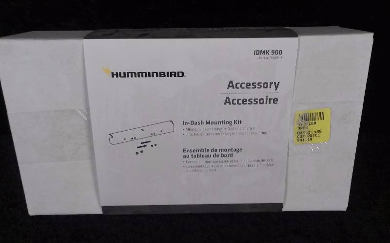 lot 321 image: Hummingbird In-Dash Mounting Kit, IDMK 900, PN 740094-1