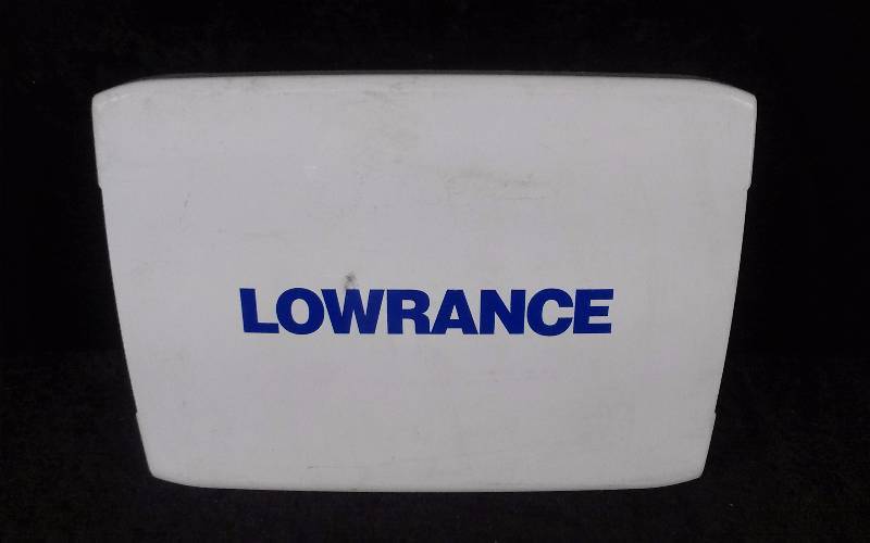 lot 405 image: Lowrance Protective Display Cover, 12 14 x 9