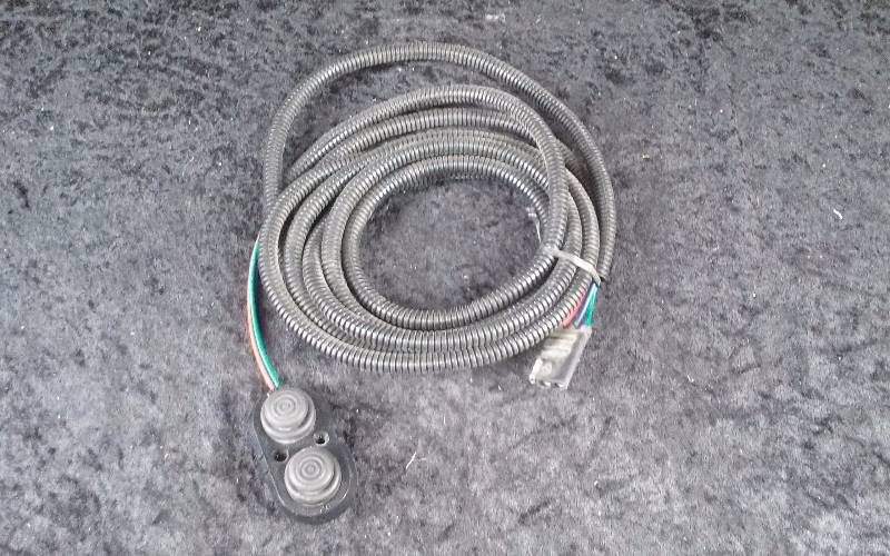 lot 410 image: Panther Trim Switch, 12FT