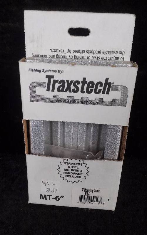 lot 413 image: Traxstech 6 Mounting Track, MT6