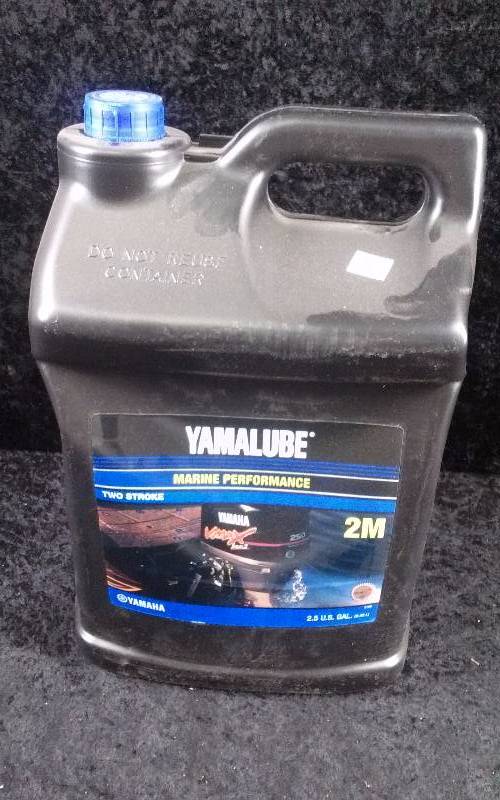 lot 440 image: OIL - Yamalube Marine Performance 2-Stroke, 2M, 2.5 Gallon