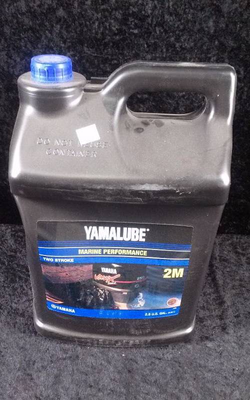 lot 441 image: OIL - Yamalube Marine Performance 2-Stroke, 2M, 2.5 Gallon