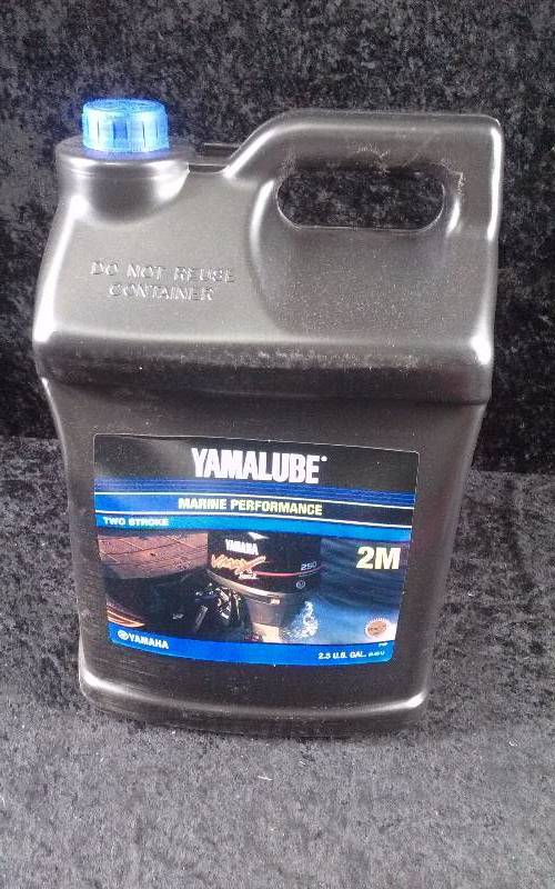 lot 442 image: OIL - Yamalube Marine Performance 2-Stroke, 2M, 2.5 Gallon