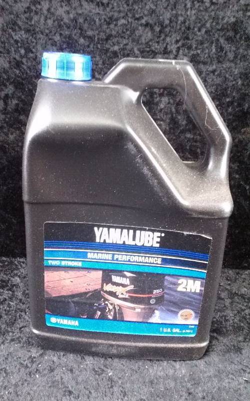 lot 465 image: OIL - Yamalube Marine Performance 2-Stroke, 2M, 1 Gallon