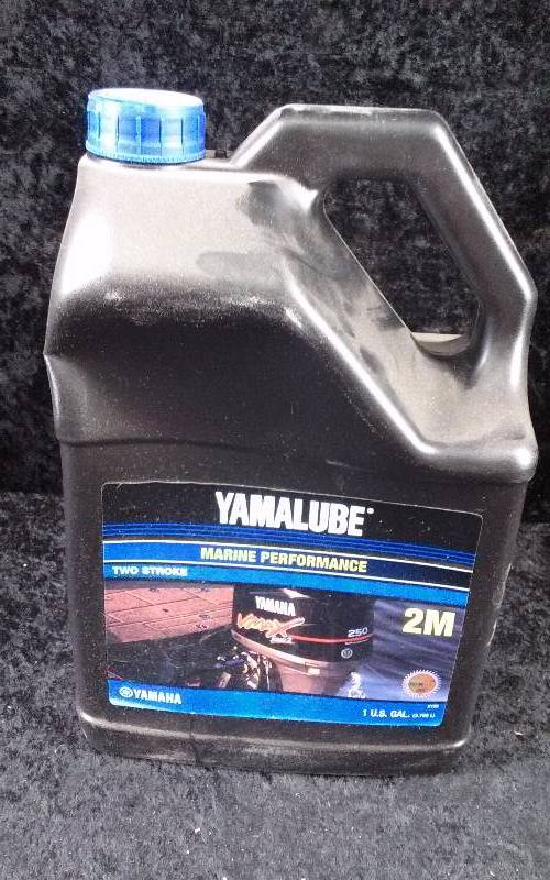 lot 467 image: OIL - Yamalube Marine Performance 2-Stroke, 2M, 1 Gallon