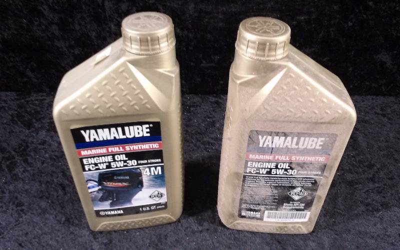 lot 482 image: OIL - (2) Yamalube Marine Synthetic Engine Oil, 4-Stroke, 4M, FC-W, 5W-30, 1qteach