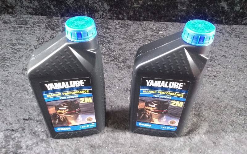 lot 532 image: OIL - (2) Yamalube Marine Performance, 2-Stroke, 2M, 1qteach