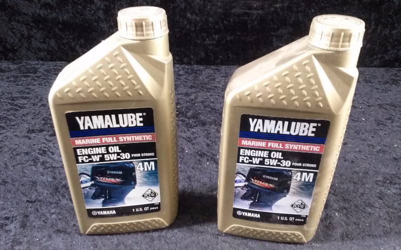 lot 545 image: OIL - (2) Yamalube Marine Engine Oil, 4-Stroke, 4M, FC-W 5W-30, 1qteach