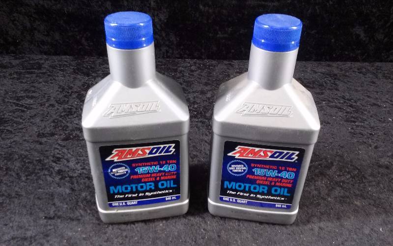 lot 589 image: OIL - (2) AMSOIL Premium Heavy Duty Diesel & Marine Motor Oil, 15W-40, 1qteach