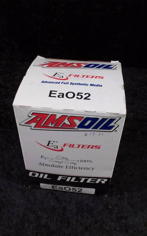 lot 656 image: FILTER - (1) AMSOIL Oil Filter, Ea052