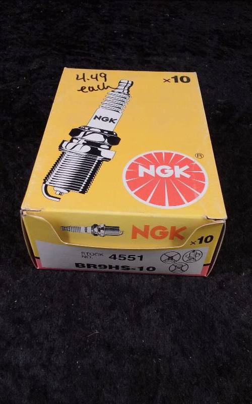 lot 698 image: SPARKPLUG - (10) NGK 4551BR9HS-10 1
