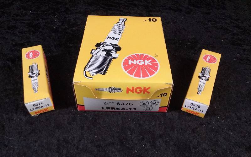 lot 708 image: SPARKPLUG - (12) NGK 6376LFR5A-11