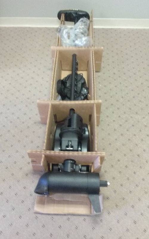 lot 785 image: MinnKota Ulterra Trolling Motor 112US2, 60 wiPilot, 36v, SN PO76MK00348, NEW -missing remote