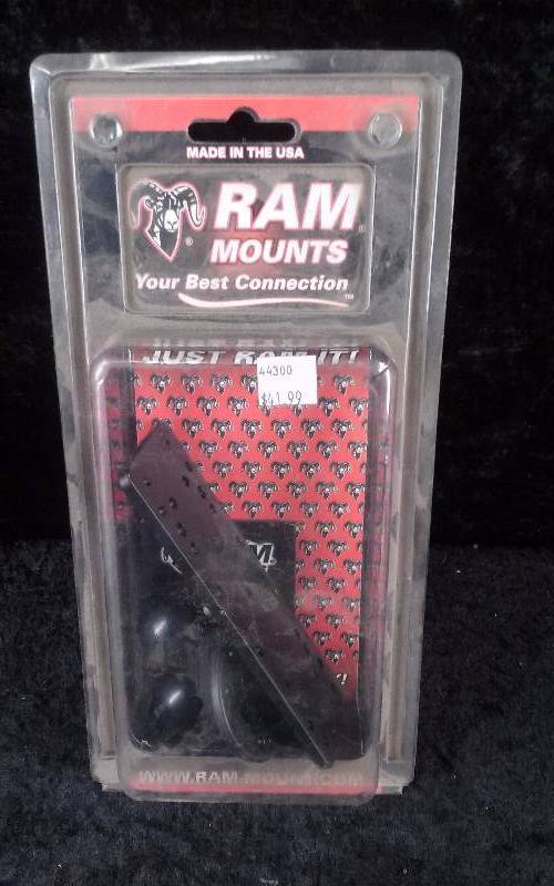 lot 851 image: RAM Mounting System, RAM111, not complete
