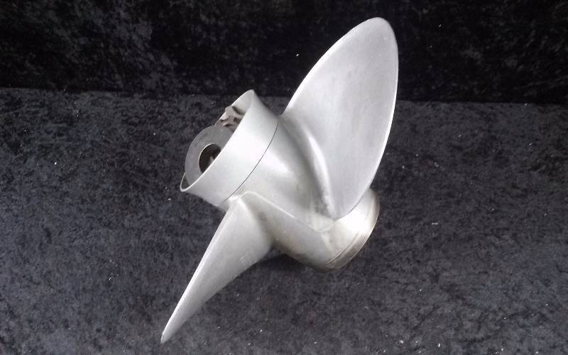 lot 896 image: Propeller - PointGuard, 13 34 x 15, 3 Blade