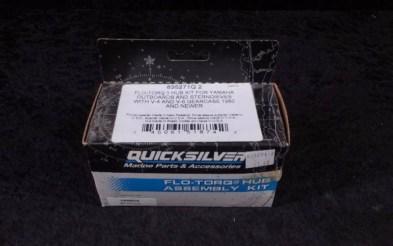 lot 903 image: Hub System - Quicksilver Flo-Torq Hub Assy Kit, PN 835271Q2