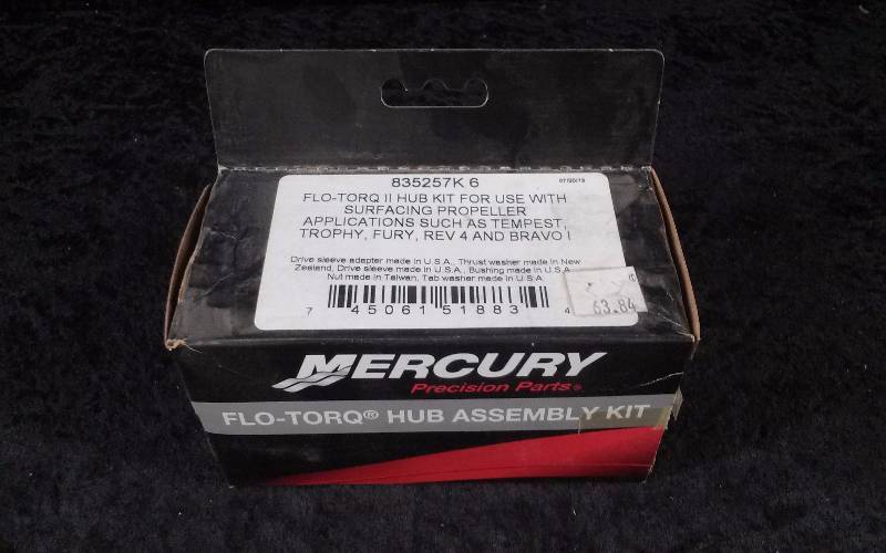 lot 906 image: Hub System - Mercury Flo-Torq Hub Assy Kit, PN 835257K6