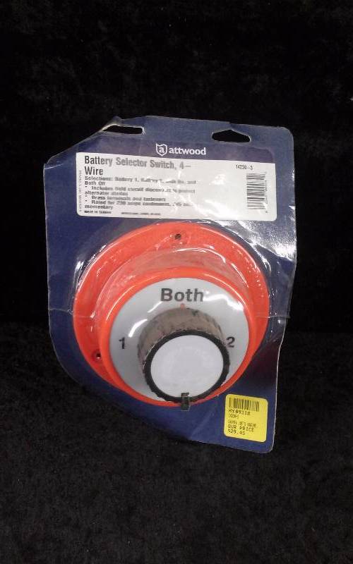 lot 913 image: Attwood Battery Selector Switch, 4 Wire, PN 14230-3