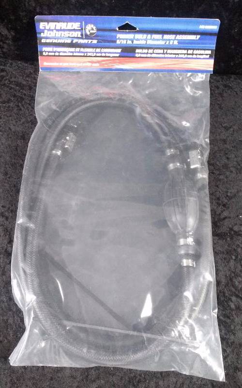 lot 992 image: Evinrude Primer Bulb & Fuel Hose AY, 516 x 8FT, PN 5008609