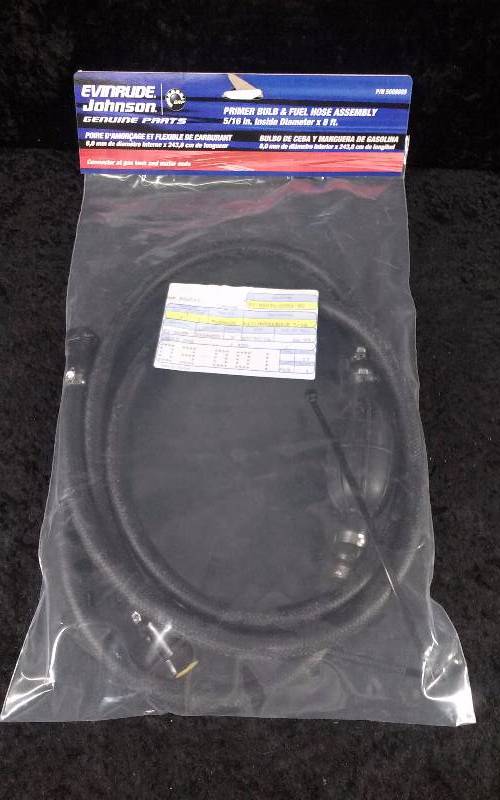 lot 993 image: Evinrude Primer Bulb & Fuel Hose AY, 516 x 8FT, PN 5008609
