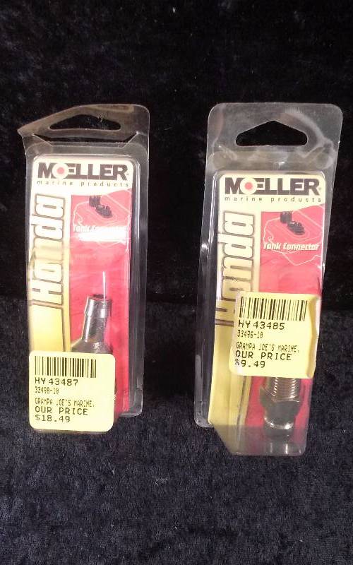 lot 1018 image: Lot - (2) Moeller HONDA Tank Connectors