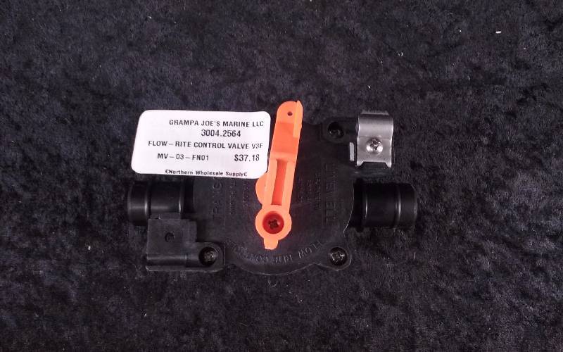 lot 1046 image: FlowRite Livewell Control Valve V3F