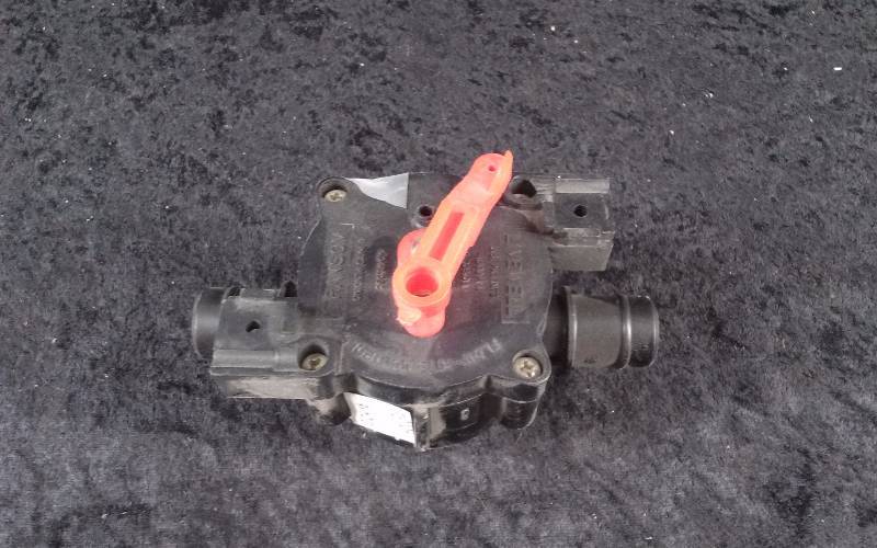 lot 1052 image: FlowRite Livewell Control Valve VHF