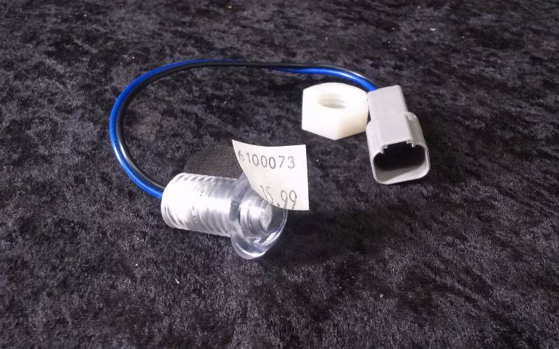lot 1079 image: Ranger Livewell Light wConnector - Small