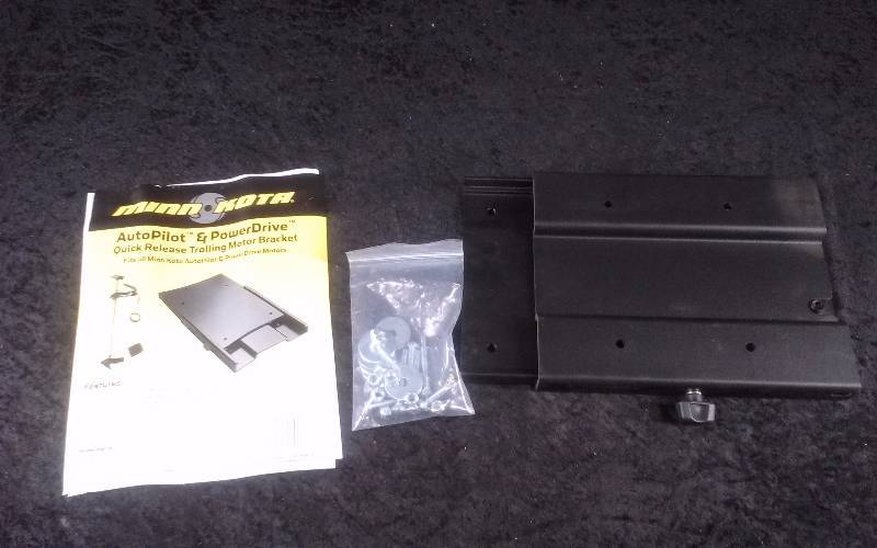 lot 1103 image: MInnKota Auto Pilot & Power Drive Quick Release Trolling Motor Bracket, MKA-16-02, PN 1854014