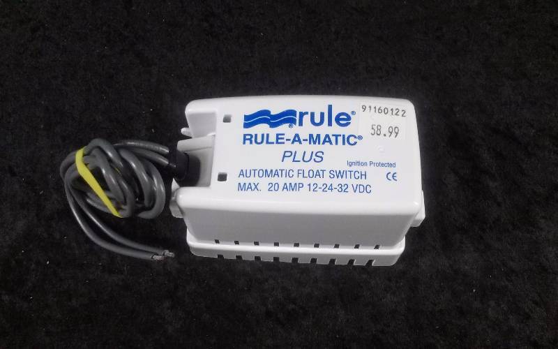 lot 1113 image: Rule-A-Matic Plus Auto Float Switch