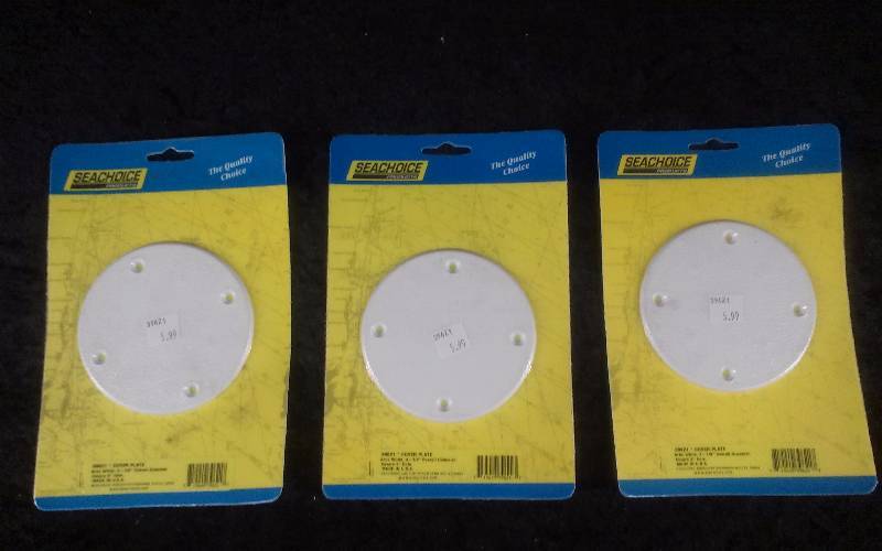 lot 1118 image: (3) Seachoice Cover Plate, Covers 3 Hole, PN 39621