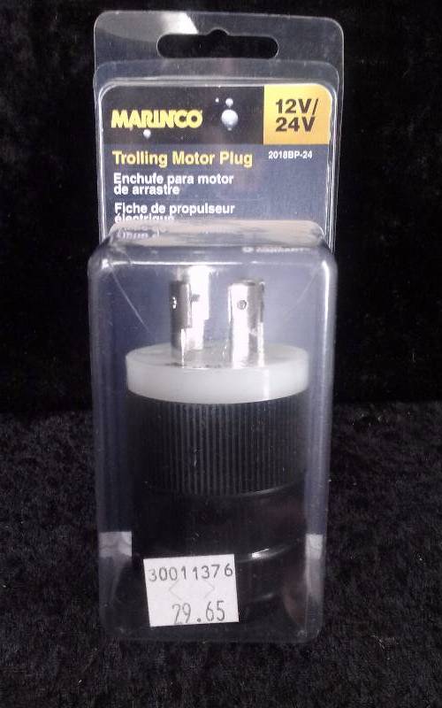 lot 1126 image: Marinco Trolling Motor Plug, 1224v, PN 2018BP-24