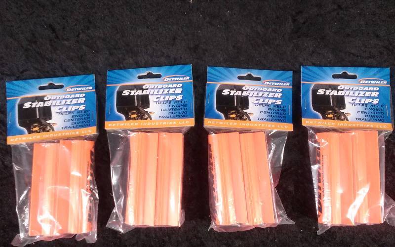 lot 1152 image: (4) Detwiler Outboard Stabilizer Clips for Hydraulic Steering Rods, PN HYCL-001