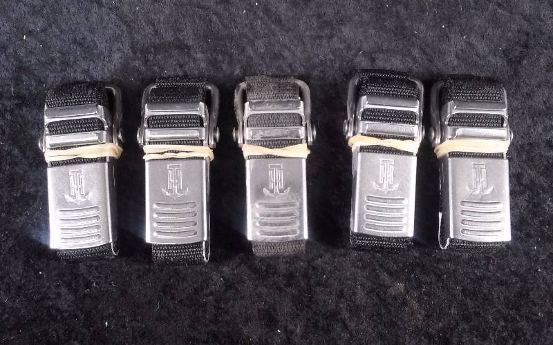 lot 1159 image: (5) TH Marine Battery Straps