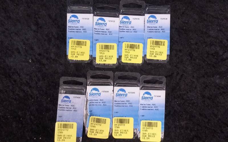 lot 1226 image: Lot - Sierra Marine Fuses - AGC