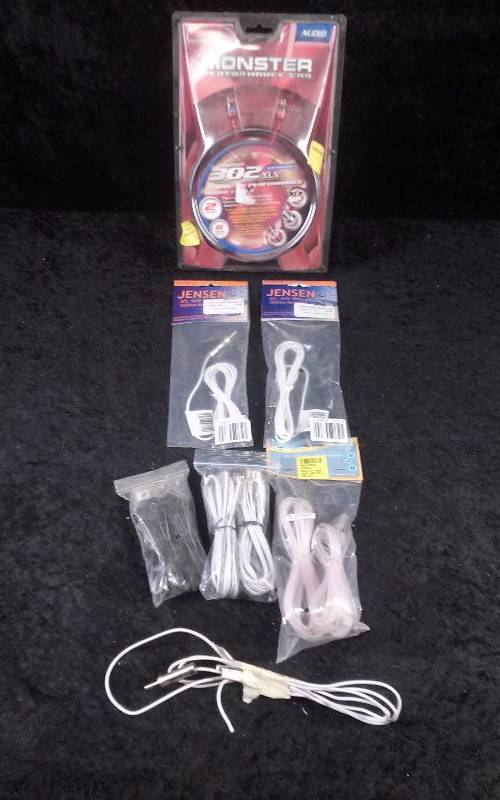 lot 1265 image: Monster 302 XLN Audo Cable, 2 Channel, 6 Meter, PN 122017-00 & other misc antenna wire