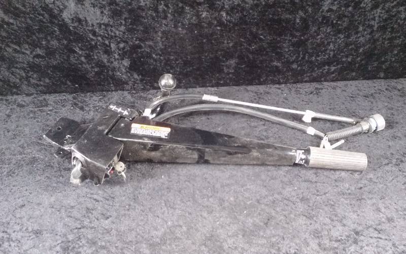 lot 1326 image: Mercury Outboard Motor Steering Arm, PN 816366A52