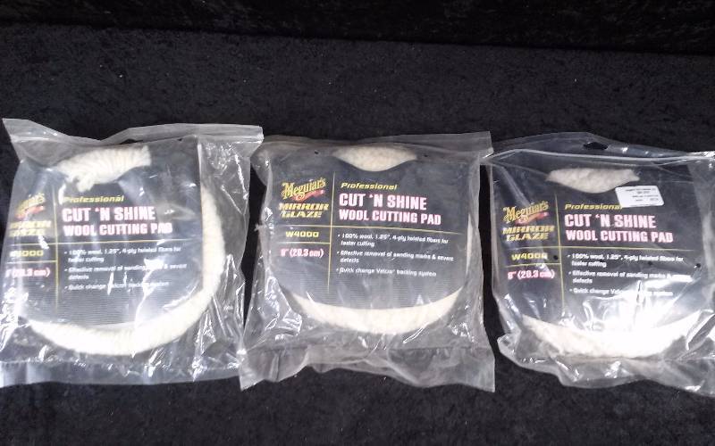 lot 1330 image: (3) Meguiars 8 Cut N Shine Wool Cutting Pad