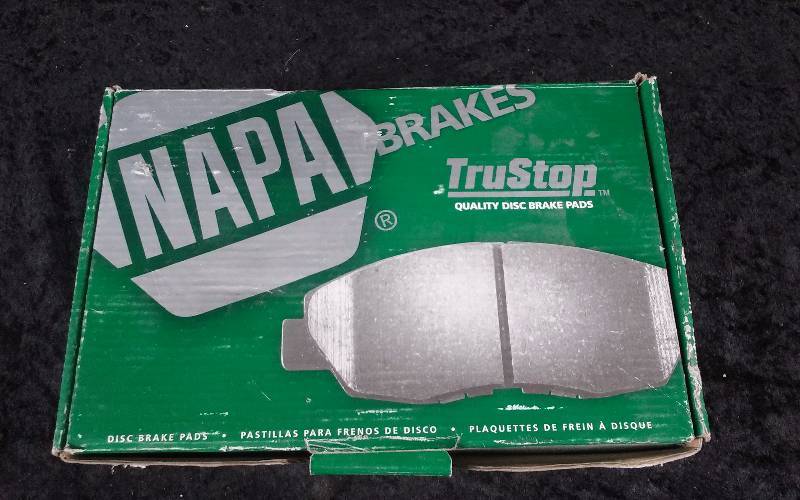 lot 1335 image: NAPA Disc Brake Pads, TS-7192-M