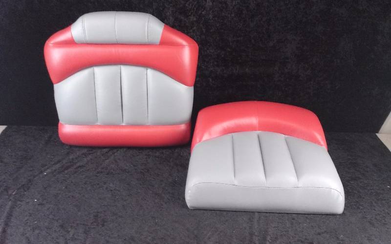 lot 1362 image: SKEETER Bench BackBottom Seat, Classic RedPewter