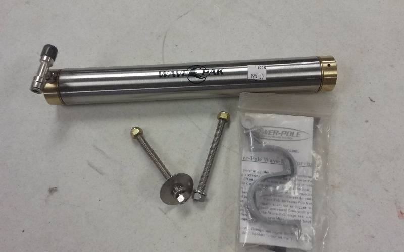 lot 1413 image: Power-Pole Wave Pak
