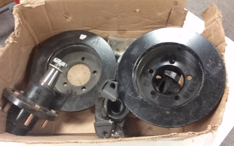 lot 1423 image: Lot - Ranger Rotors, Calipers, Vortex Hub