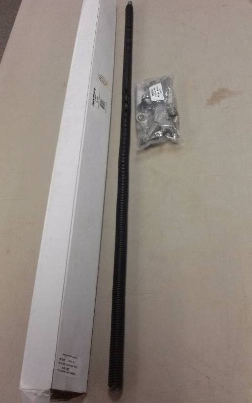lot 1442 image: Panther Trolling Motor Tie Bar Kits, PN 55-2700