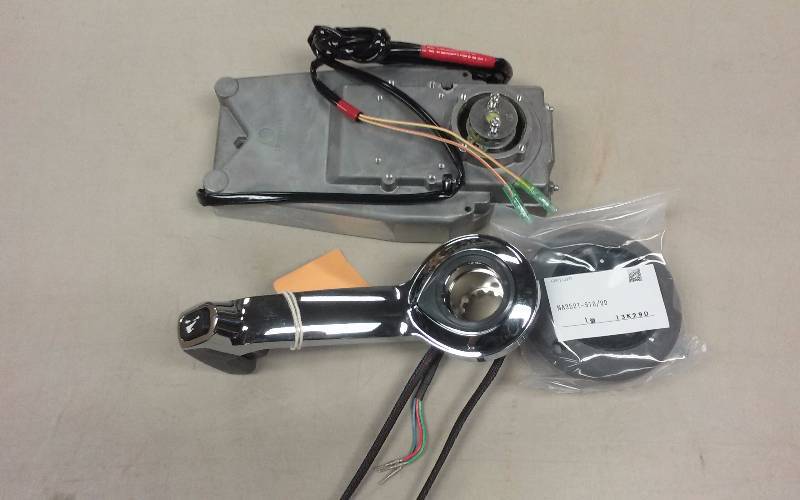 lot 1445 image: Evinrude Remote Control Concealed Side Mount wTrim, PN 5006561