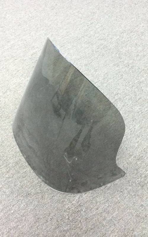 lot 1456 image: Boat Windshield - 1760 Stratos, 21w