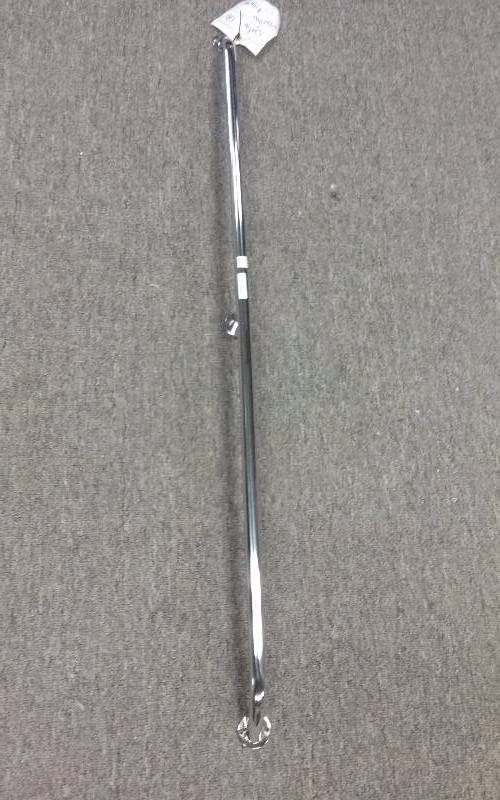 lot 1476 image: Rail - Stratos 326XF Handrail, 48, 6405002