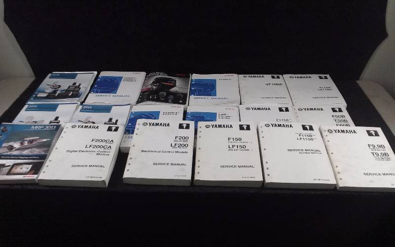 lot 1487 image: Lot - Yamaha ReferanceRepair Manuals